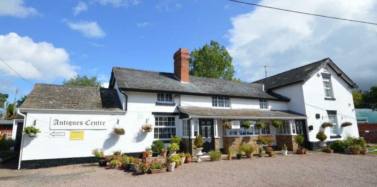 Bridge Sollars, Hereford for sale Primary Photo- Image 1 of 1