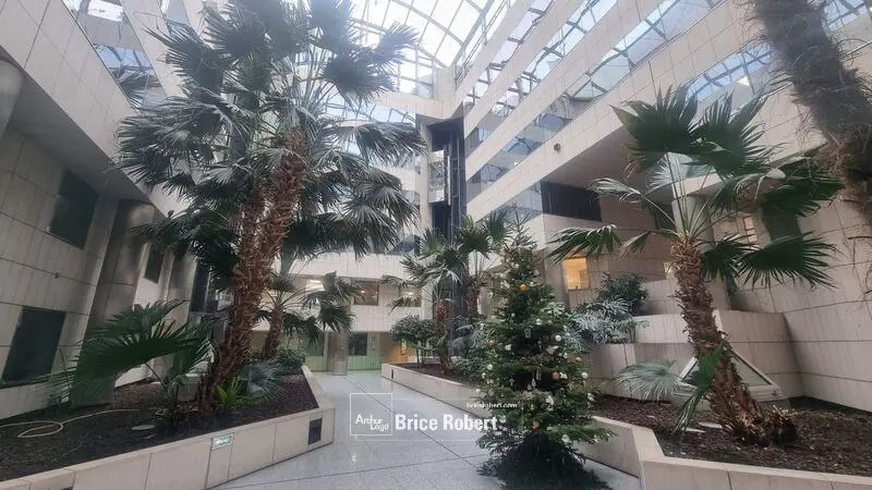 Bureau dans Lyon à louer - Hall d’entrée - Image 3 de 4