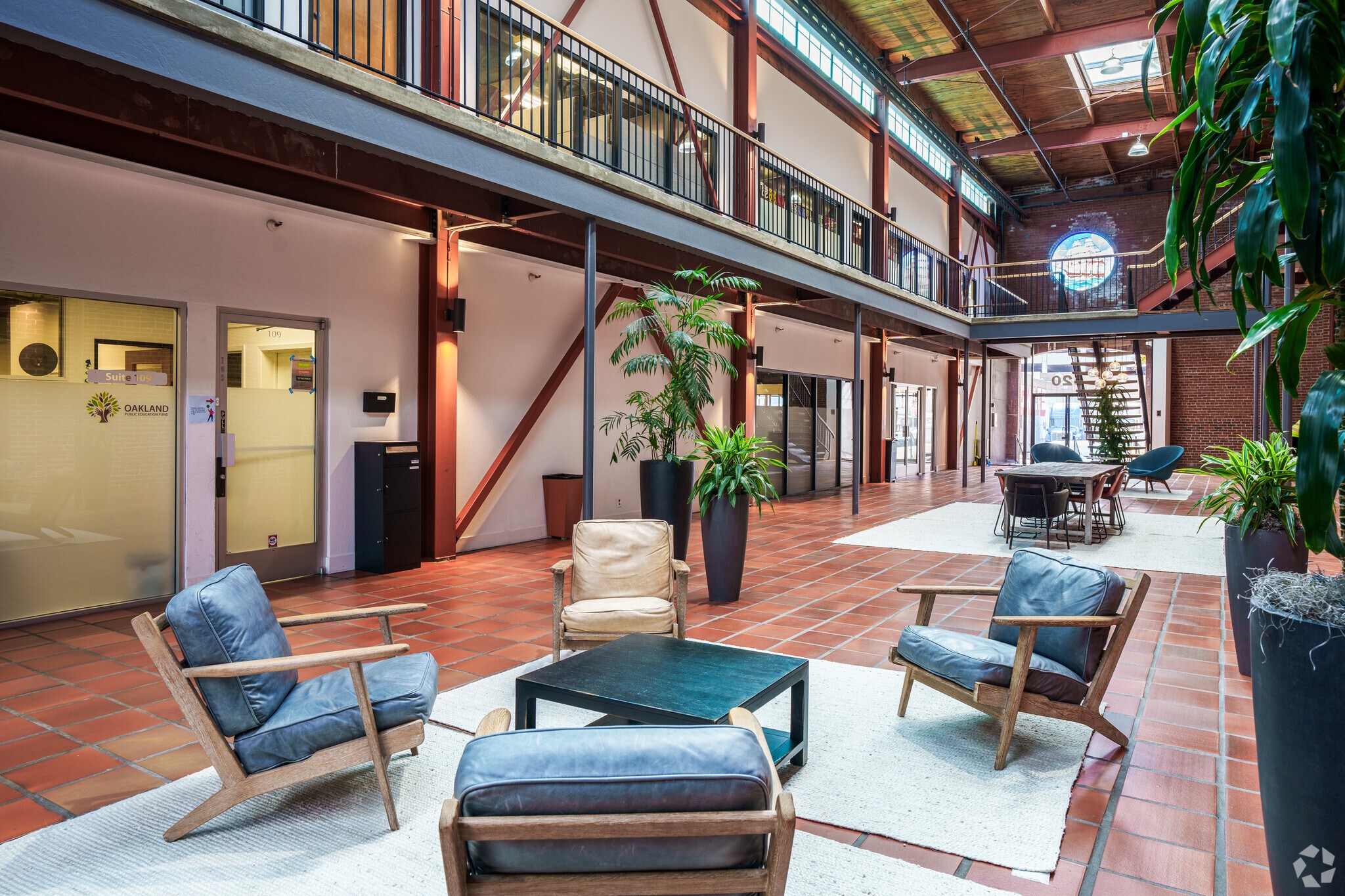 520 3rd St, Oakland, CA for lease Lobby- Image 1 of 22