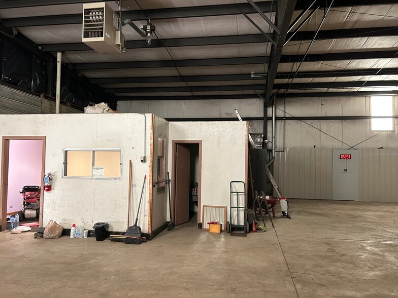 3008 Louis Sherman Dr, Steger, IL for sale - Building Photo - Image 3 of 4