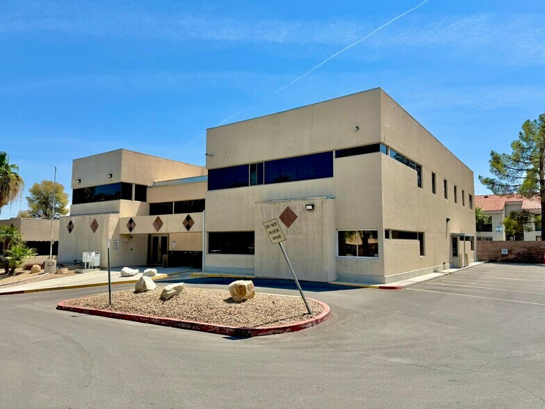 1250 Burnham Ave, Las Vegas, NV à vendre - Photo du bâtiment - Image 3 de 13