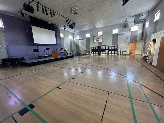 Plus de détails pour 1851 Whitney Ave, Hamden, CT - Bureau à louer