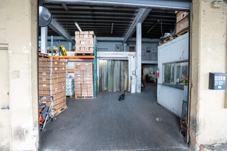 1217 NW 21st Ave, Miami, FL for lease Interior Photo- Image 1 of 27