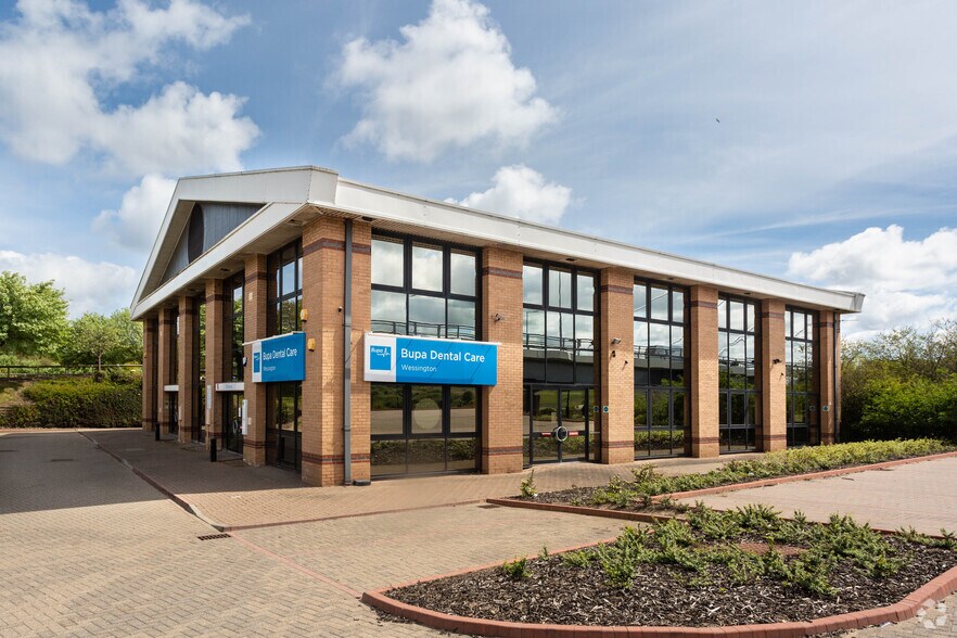 Hylton Park, Sunderland for lease - Primary Photo - Image 1 of 3