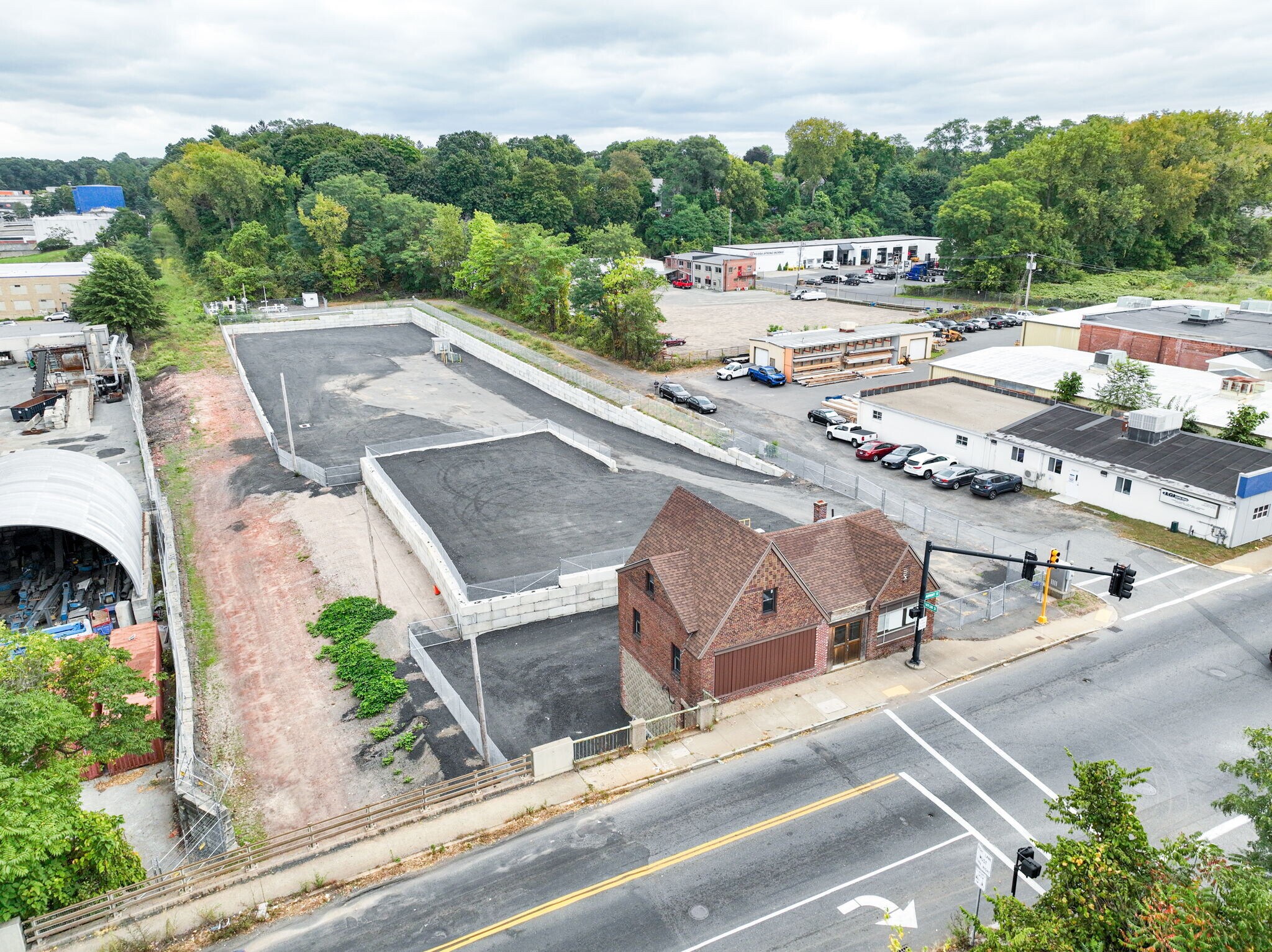 145 Armory St, Springfield, MA for lease Primary Photo- Image 1 of 6