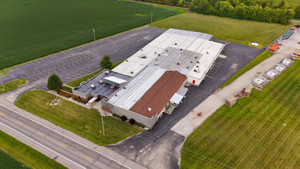 4317 US 36, Piqua, OH à vendre - Photo du bâtiment - Image 2 de 10
