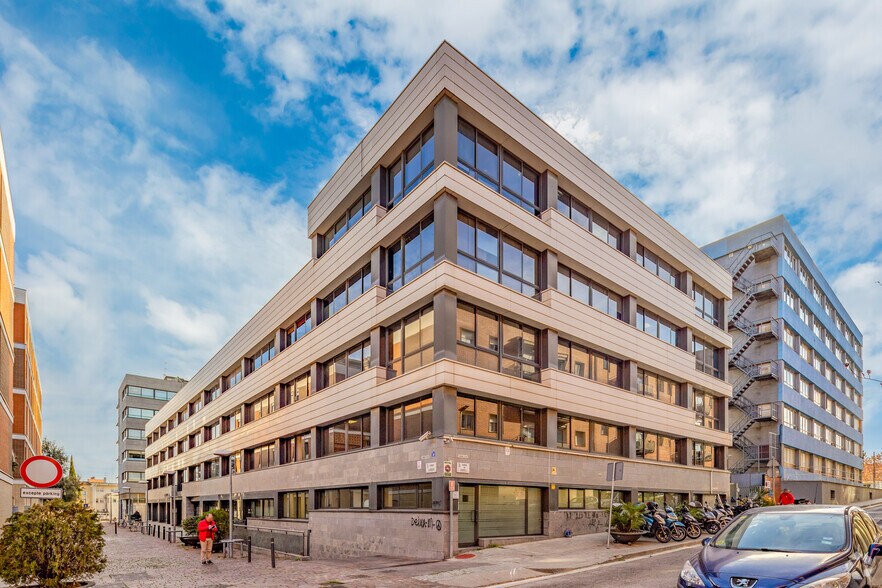 Carrer Borrell, 30, Sant Cugat del Vallès, Barcelona à louer - Photo principale - Image 1 de 4