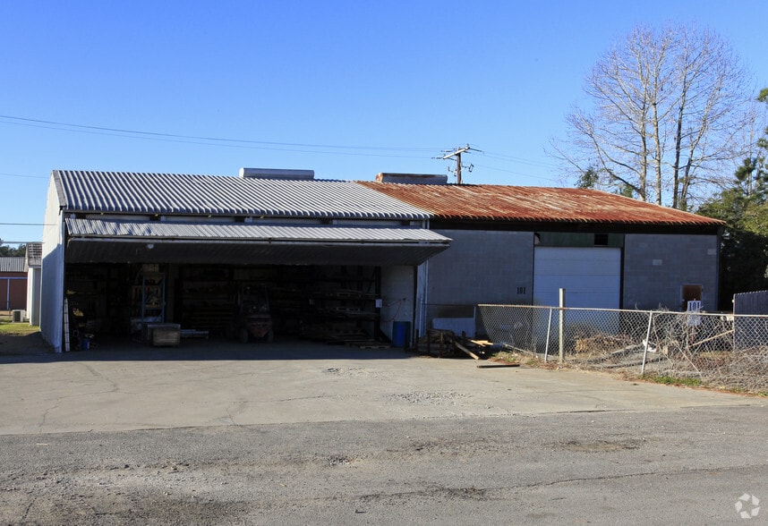 198 Thorpe Rd, Summerville, SC à vendre - Photo du bâtiment - Image 2 de 5