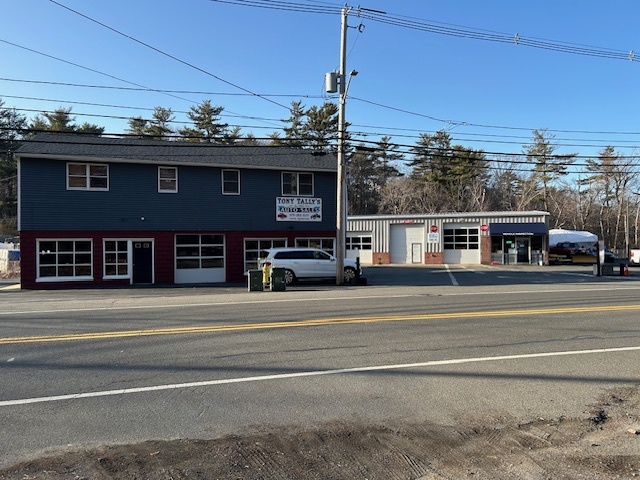 209 Essex Ave, Gloucester, MA for sale - Building Photo - Image 1 of 24