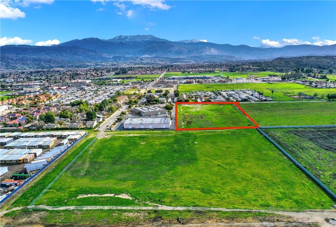 Midway Ranch Tr Unit, Hemet, CA for sale Primary Photo- Image 1 of 4
