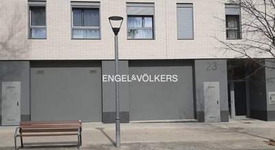 Retail in Barberà del Vallès, Barcelona for lease Interior Photo- Image 2 of 4