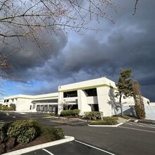510-550 Andover Park W, Tukwila, WA for lease Building Photo- Image 1 of 1