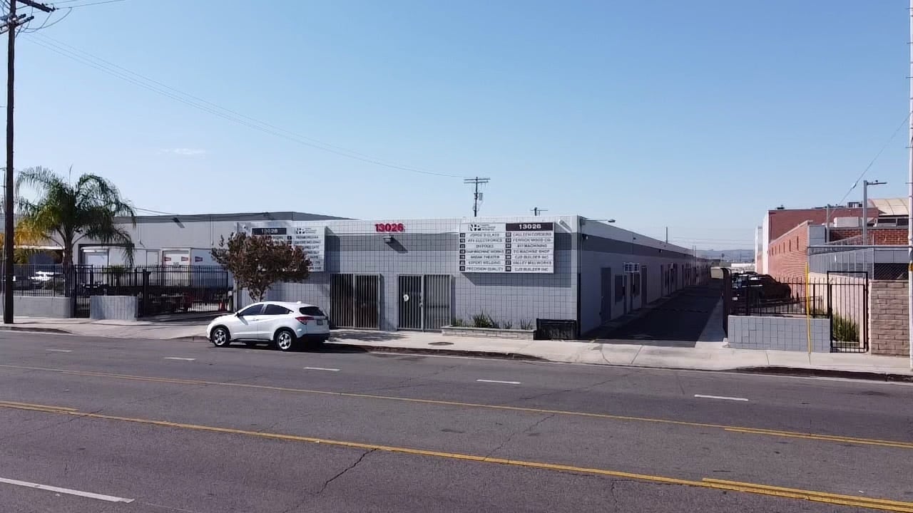 13026 Saticoy St, North Hollywood, CA for lease Primary Photo- Image 1 of 13