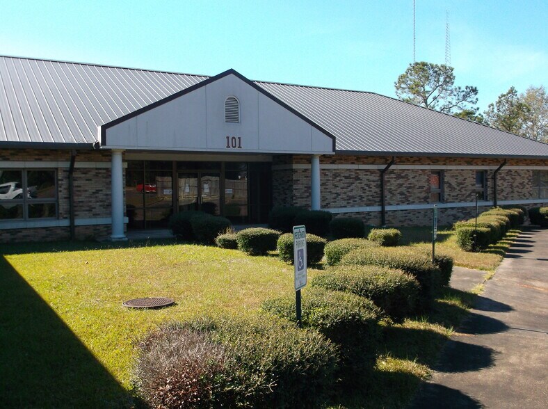 101 Hospital Dr, Tylertown, MS à vendre - Photo du bâtiment - Image 1 de 6