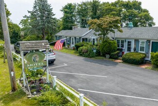 Plus de détails pour 578 Route 6A, East Sandwich, MA - Services hôteliers à vendre