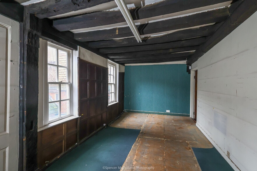 8 Queen St, Salisbury for lease - Building Photo - Image 3 of 3