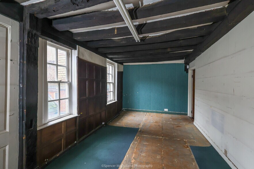 8 Queen St, Salisbury à louer - Photo du bâtiment - Image 3 de 3