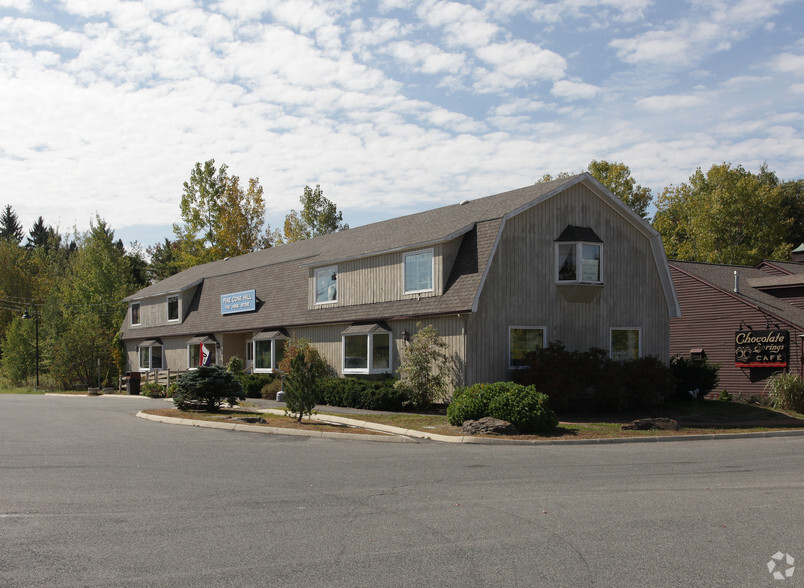 55 Pittsfield Rd, Lenox, MA à vendre - Photo principale - Image 1 de 1