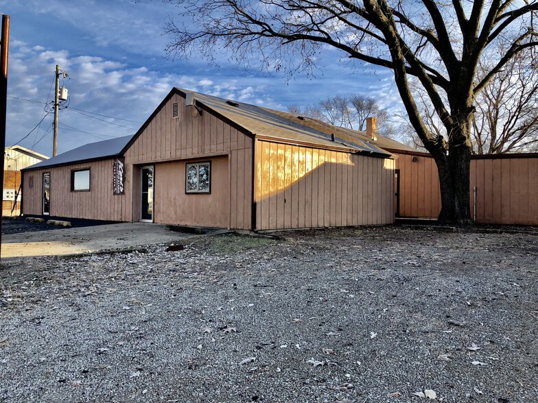 8th St, Vandalia, IL à vendre - Photo principale - Image 1 de 1