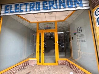 Plus de détails pour Commerce de détail à louer