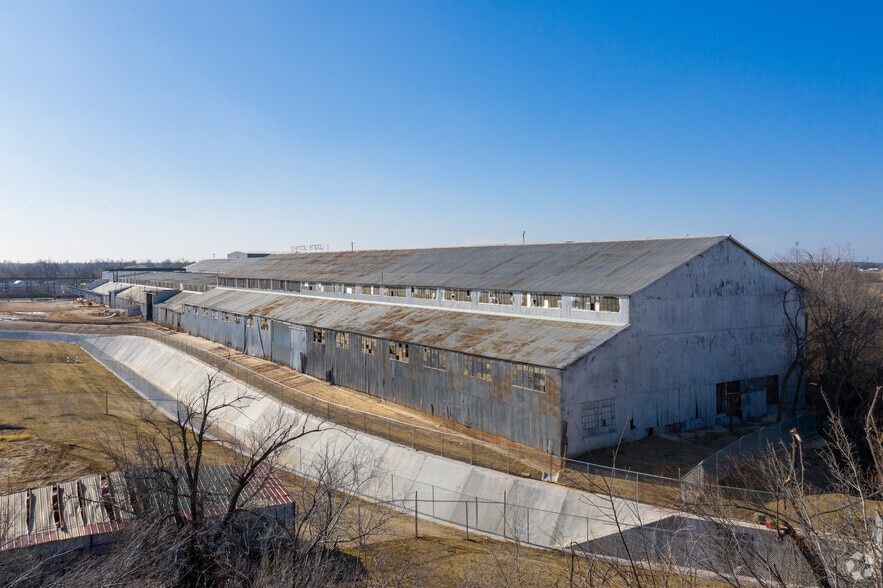 1726 S Agnew Ave, Oklahoma City, OK for sale - Primary Photo - Image 1 of 4