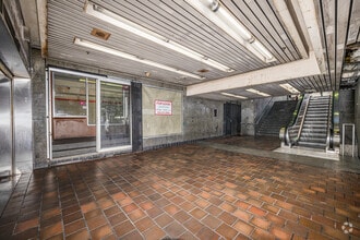 655 S Hope St, Los Angeles, CA for lease Interior Photo- Image 2 of 8