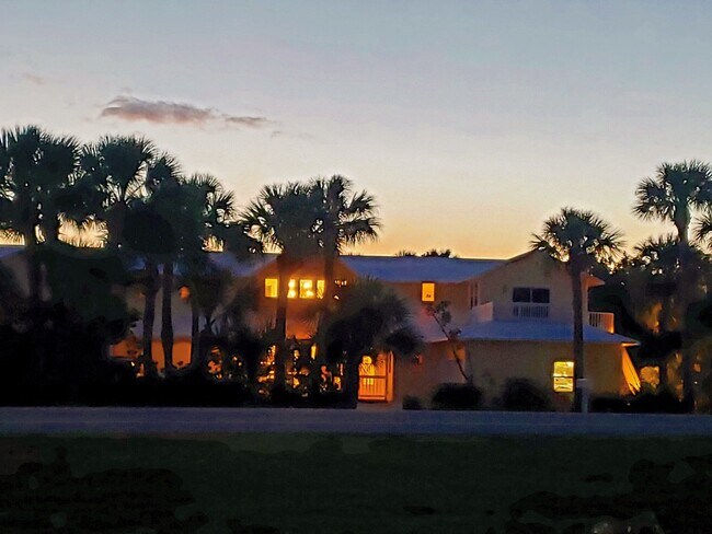 Plus de détails pour 3601 N Highway A1A, Fort Pierce, FL - Services hôteliers à vendre