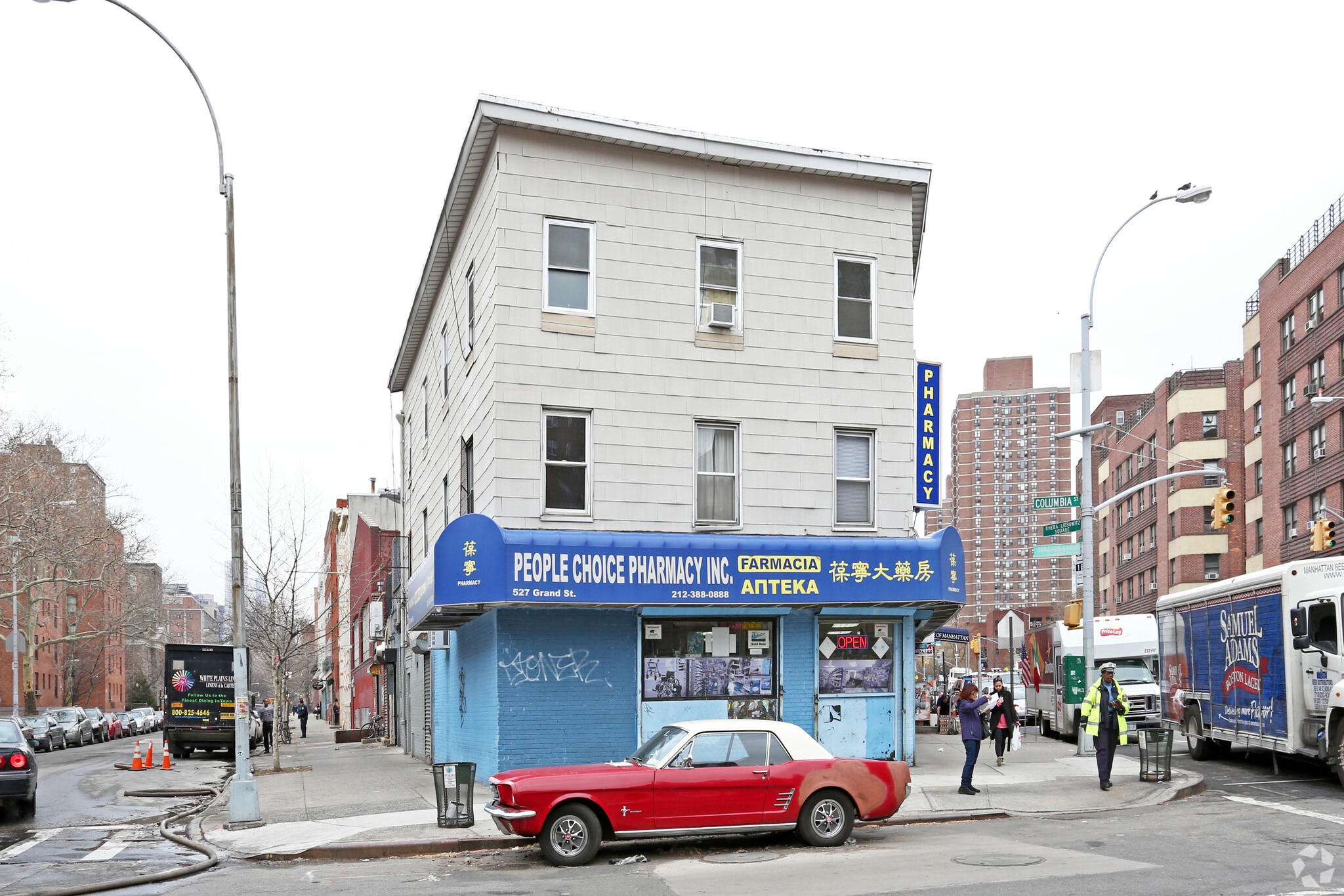 527 Grand St, New York, NY for lease Primary Photo- Image 1 of 5