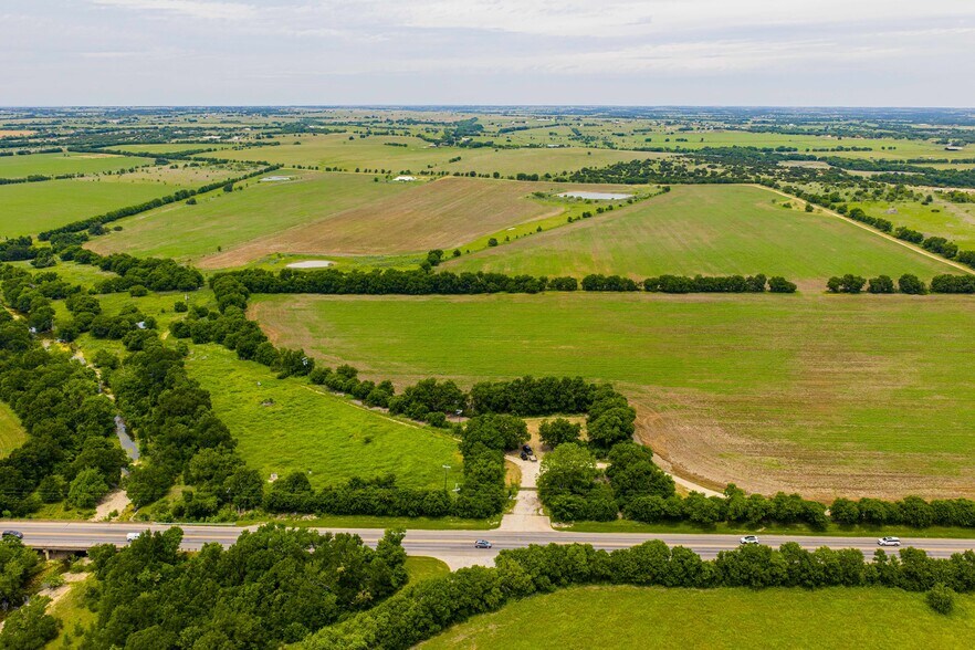 3900 W Highway 67, Cleburne, TX à vendre - Aérien - Image 2 de 9