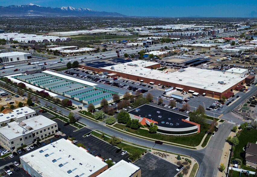 131 E 13065 S, Draper, UT à vendre - Photo du bâtiment - Image 2 de 5