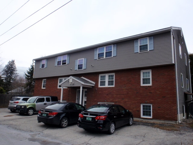 17 Kingsley Ct, Rutland, VT à vendre - Photo principale - Image 1 de 1