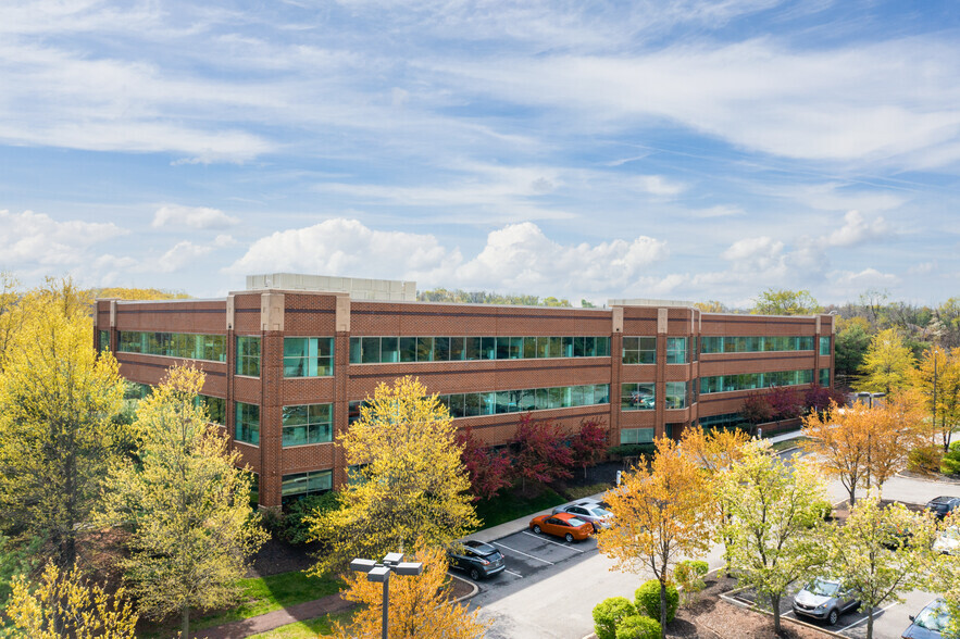 400 Campus Dr, Collegeville, PA à vendre - Photo du bâtiment - Image 2 de 14