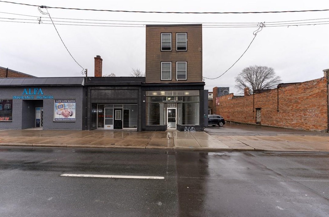 1115 Main St E, Hamilton, ON for sale Building Photo- Image 1 of 1