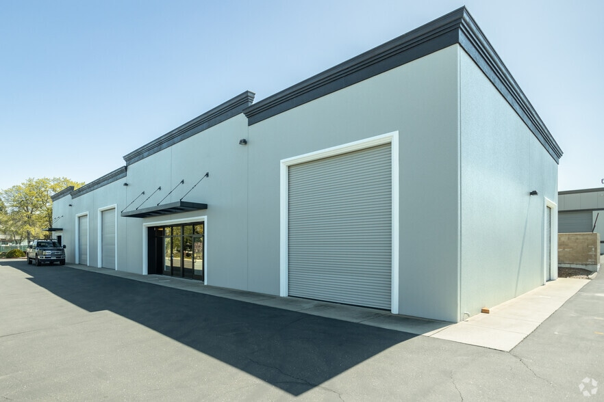 4420 Commodity Way, Shingle Springs, CA for lease - Primary Photo - Image 1 of 3