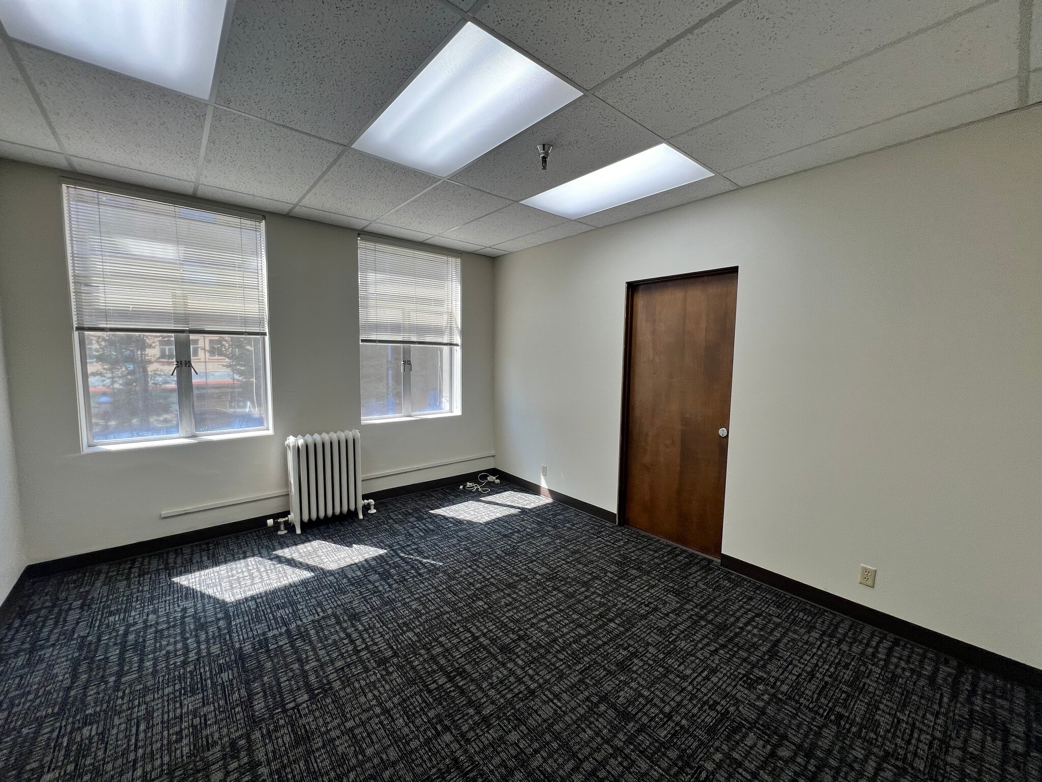 153-191 High St SE, Salem, OR à louer Photo intérieure- Image 1 de 3