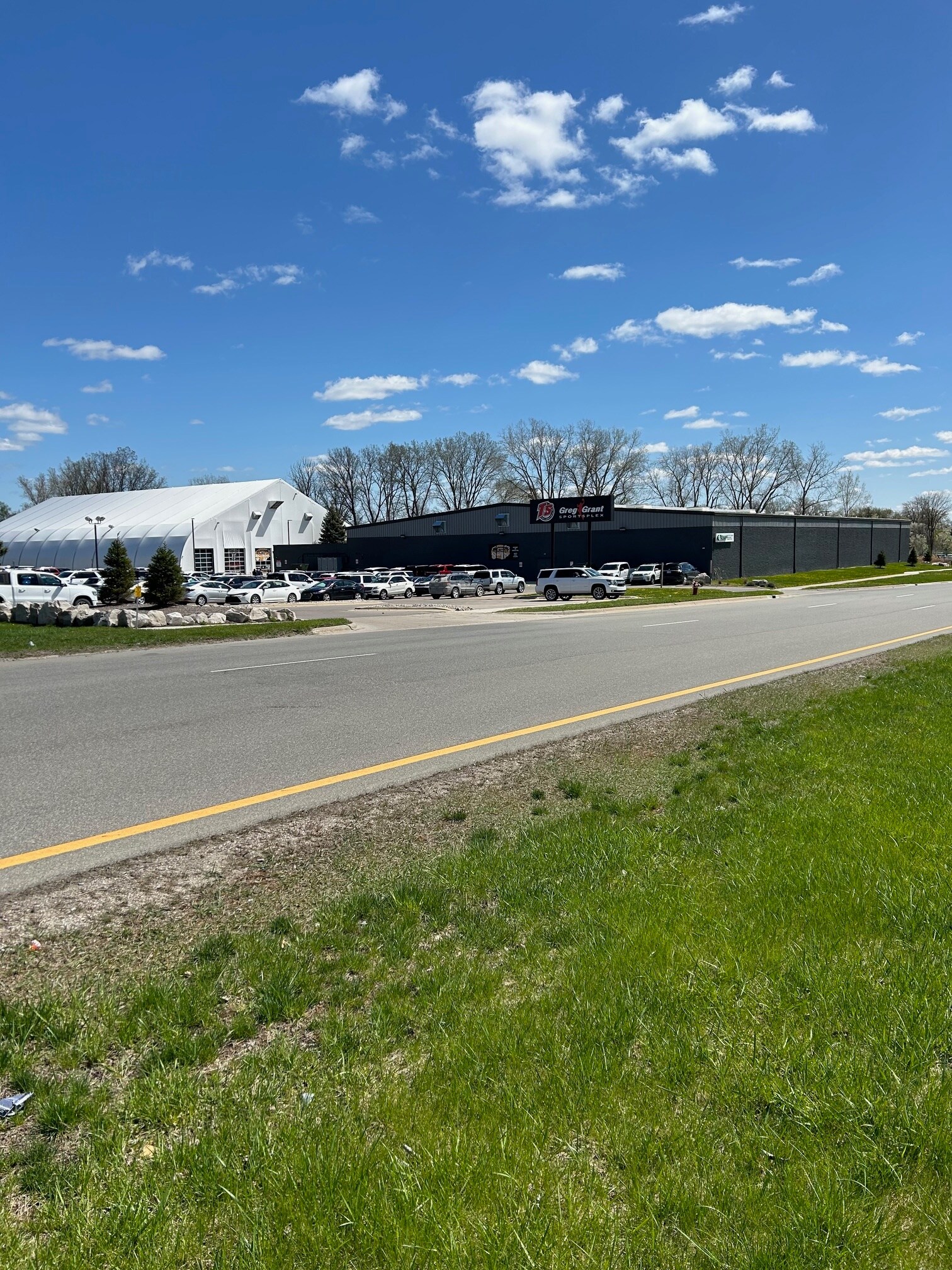 45300 Mound Rd, Shelby Township, MI à vendre Photo du bâtiment- Image 1 de 15