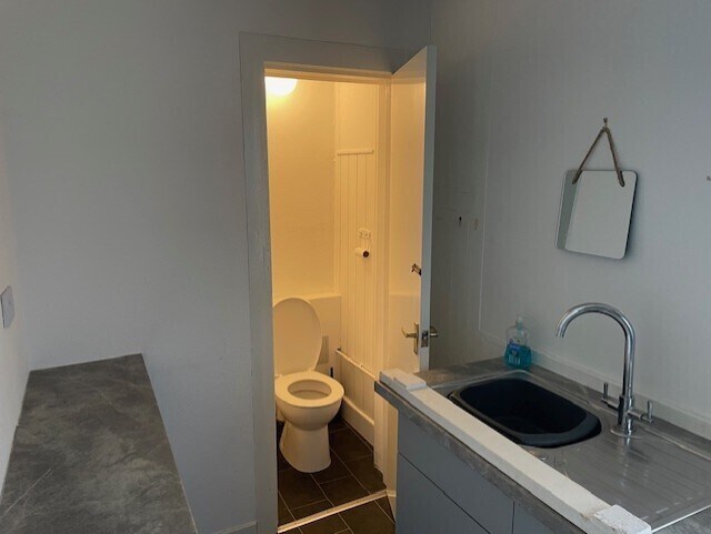 46-52 Brantwood Ave, Dundee à vendre - Photo du bâtiment - Image 3 de 5