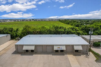 40134 Industrial Park Cir, Georgetown, TX for lease Interior Photo- Image 1 of 5