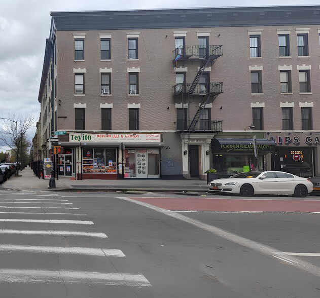 1420 Nostrand Ave, Brooklyn, NY à louer - Photo du bâtiment - Image 2 de 6
