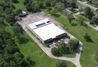 Plus de détails pour 1008 E Ashley Wilson Rd, Sweeny, TX - Bureau à vendre