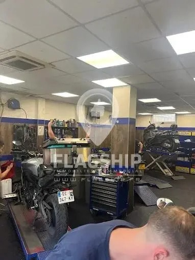 Commerce de détail dans Boulogne-Billancourt à louer - Photo intérieure - Image 2 de 2