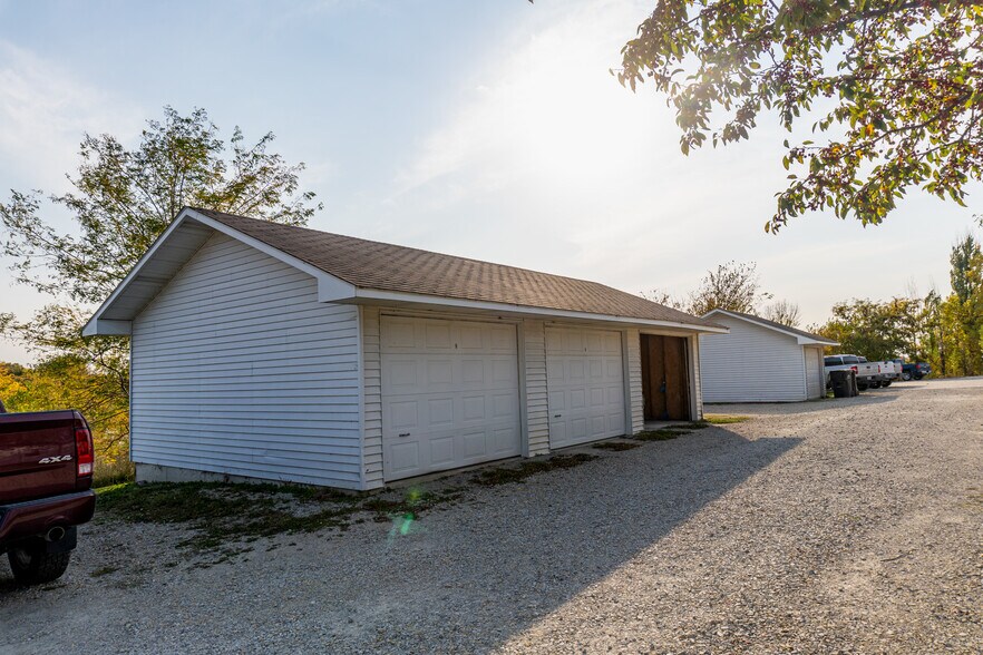 1201 E South St, Mount Ayr, IA à vendre - Photo du bâtiment - Image 2 de 14