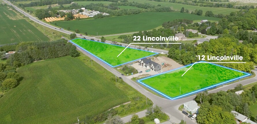 22 Lincolnville Ln, Whitchurch-Stouffville, ON for sale - Aerial - Image 2 of 6