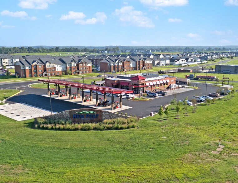 2050 New Post Blvd, Fredericksburg, VA à vendre - Photo du bâtiment - Image 3 de 7