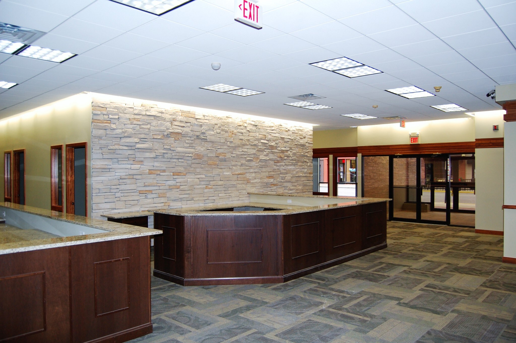 222 E Main St, Belleville, IL for lease Primary Photo- Image 1 of 19