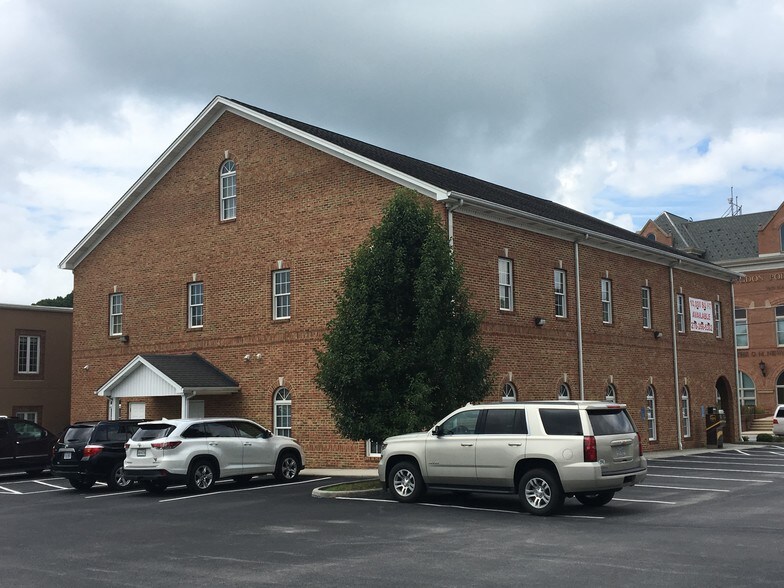 406 W Main St, Abingdon, VA à louer - Autre - Image 2 de 7