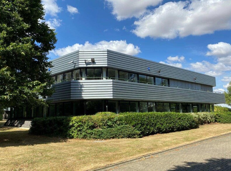 50 Sywell Rd, Wellingborough à louer - Photo du bâtiment - Image 1 de 4