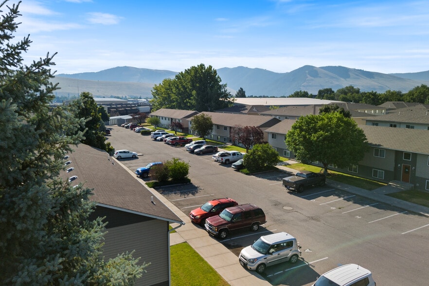 1650 N Russell St, Missoula, MT for sale - Building Photo - Image 3 of 15