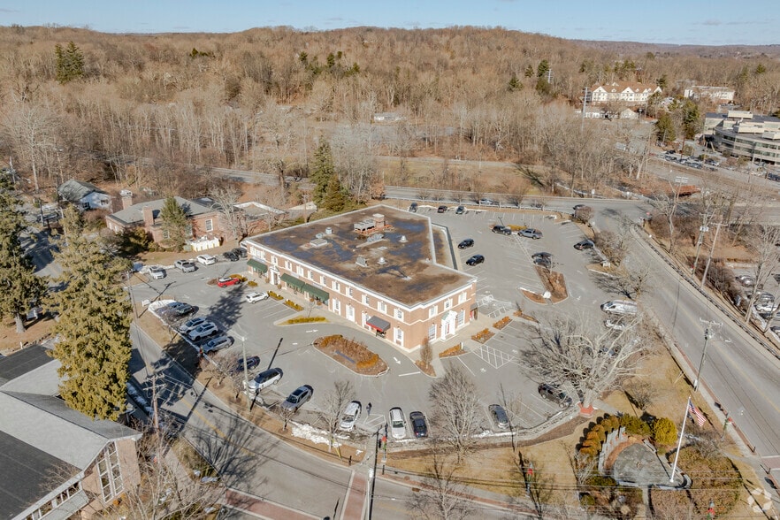 44 Old Ridgefield Rd, Wilton, CT for lease - Building Photo - Image 3 of 5