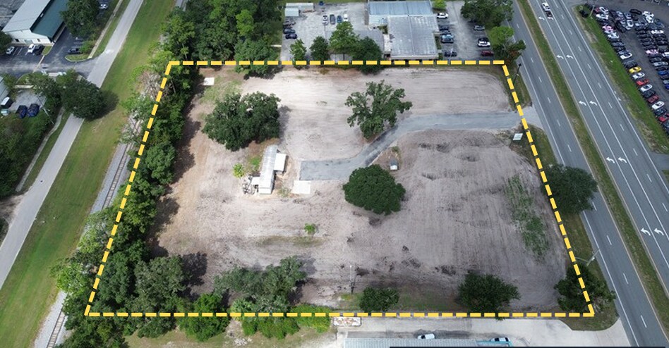 8900 Philips Hwy, Jacksonville, FL for sale - Building Photo - Image 1 of 5